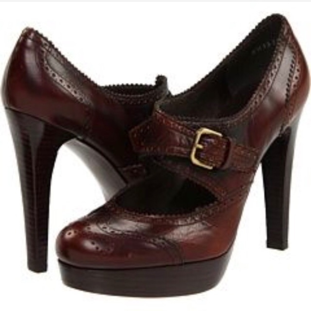 Stuart Weitzman Perfing Heels